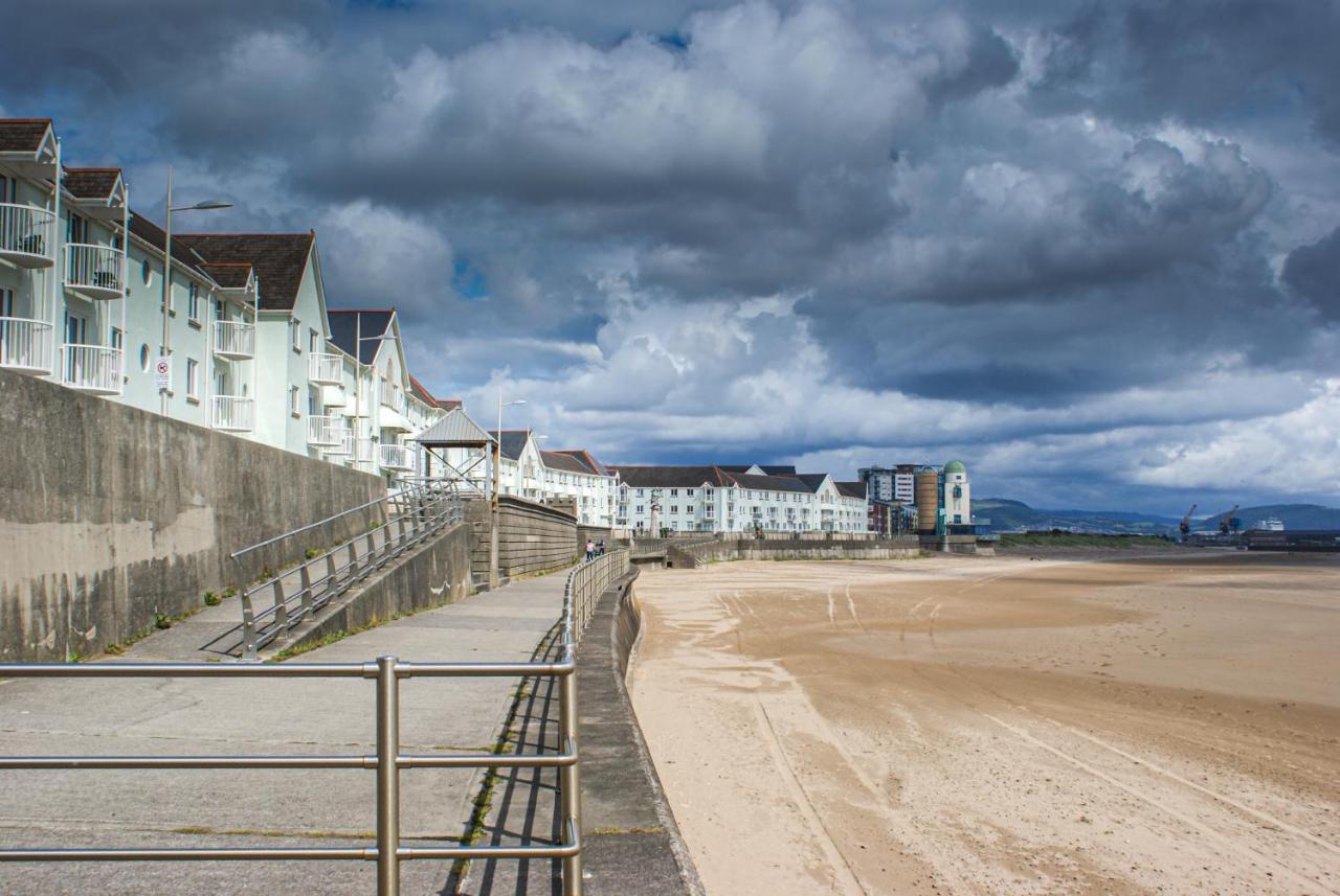 Coastal City Rooms - Waterfront Swansea Exteriér fotografie