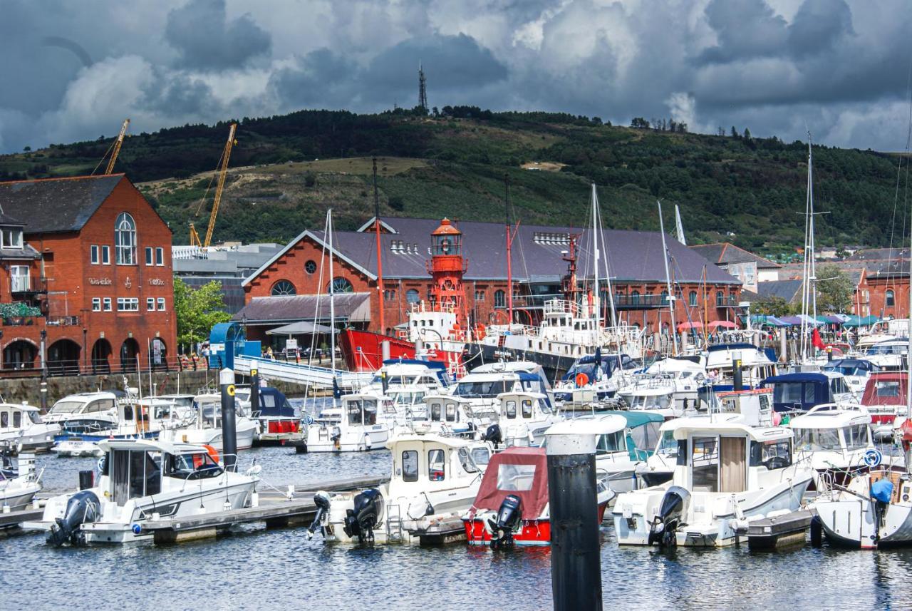 Coastal City Rooms - Waterfront Swansea Exteriér fotografie
