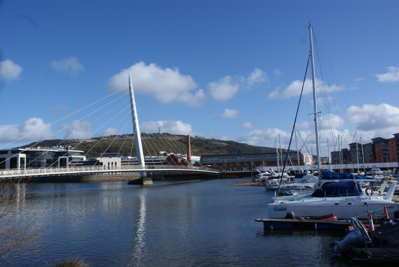 Coastal City Rooms - Waterfront Swansea Exteriér fotografie